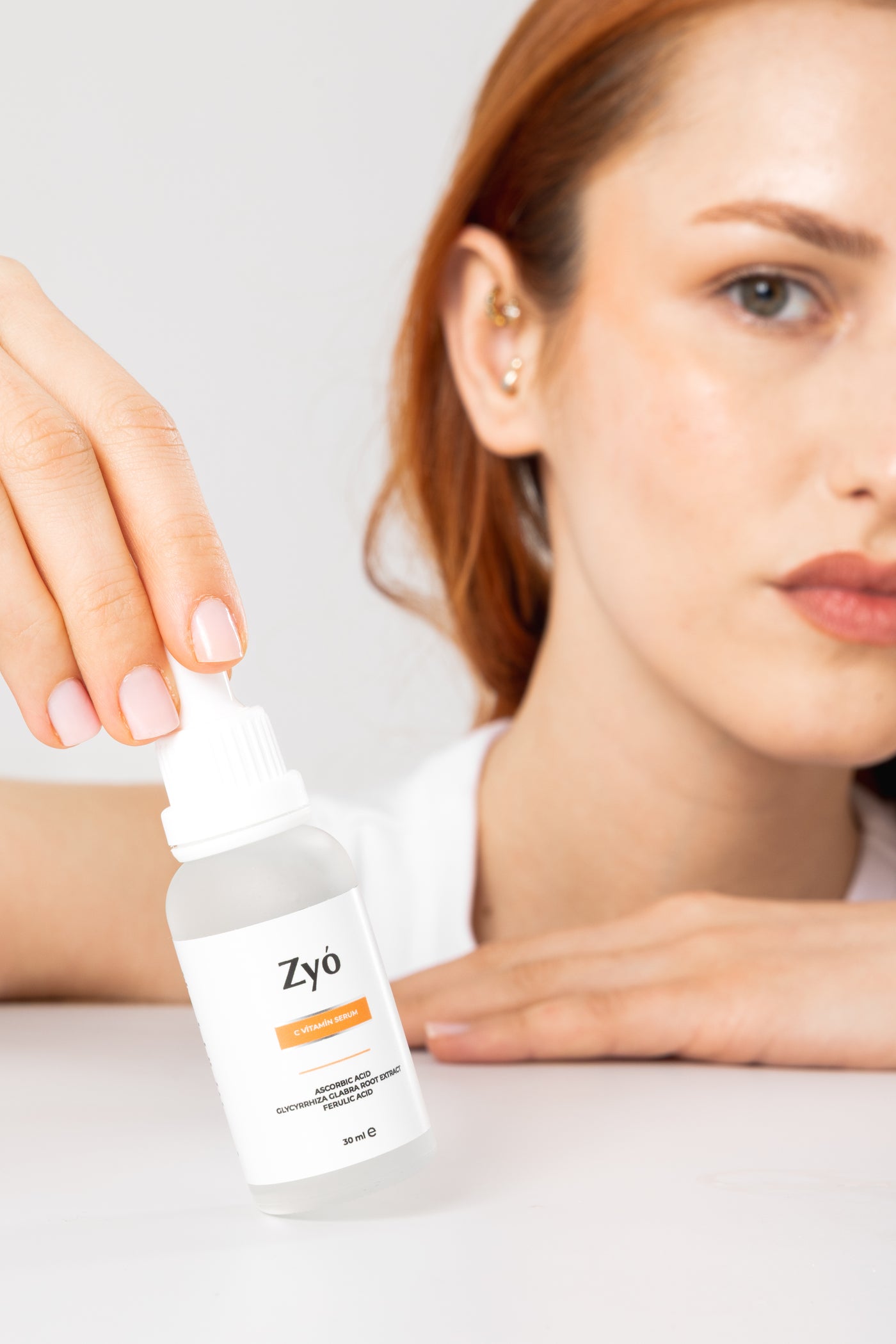 Aydınlatıcı ve Cilt Tonu Eşitleyici Antioksidan C Vitamin Serum 30 ml görsel 5